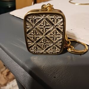 Fashion Jewelry Gold and Silver Keychain Plays Music